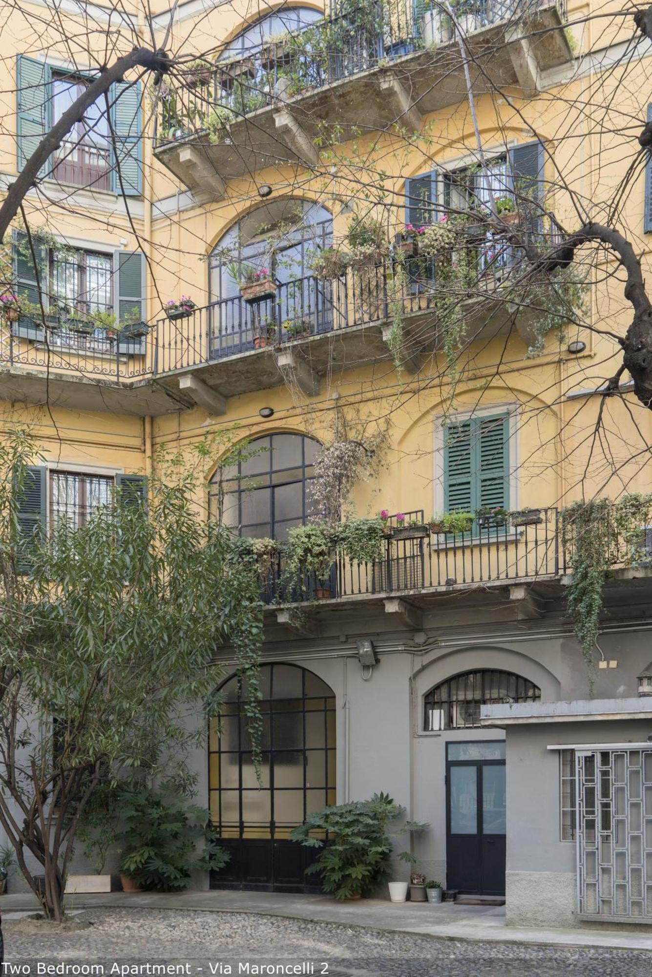 Brera Apartments In Porta Volta Milan Exterior photo